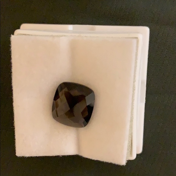 Jewelry - SMOKY QUARTZ STONE